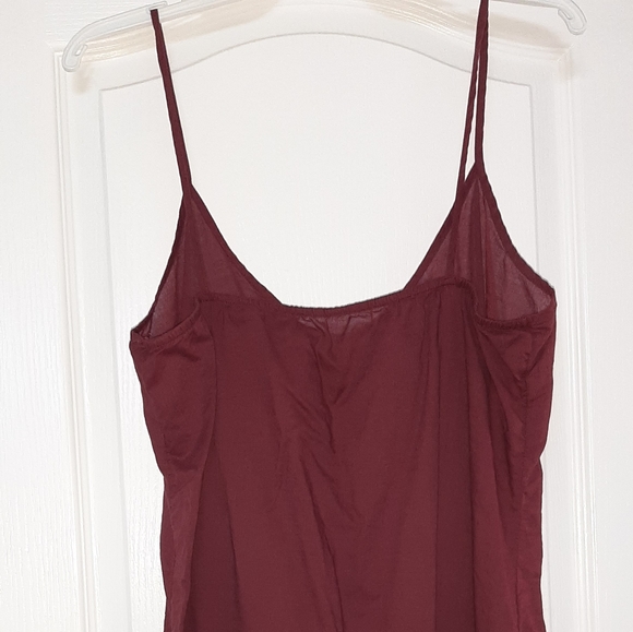 Old Navy Shift Dress with Front Cutout Pattern and a Slip size L - Picture 9 of 16